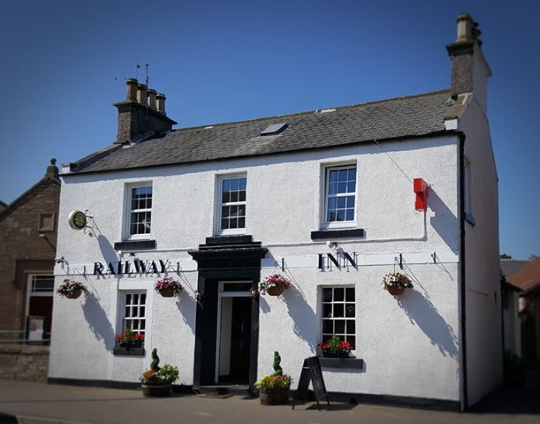 Railway Inn in Friockheim.