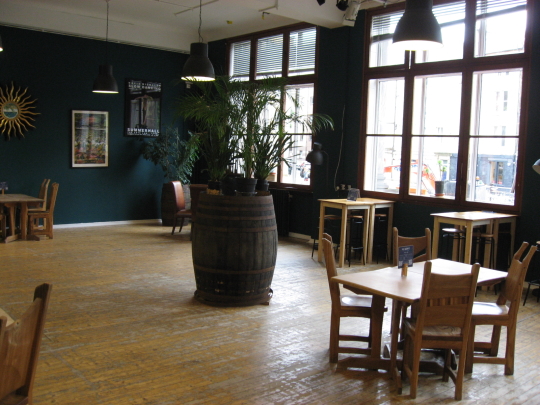 Photograph of The Gallery Bar in Edinburgh.