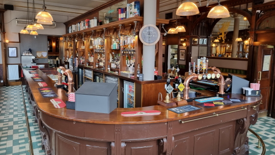 Photograph of The Griffin in Glasgow.