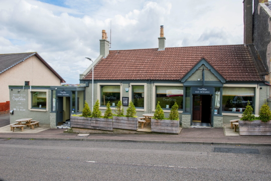 Photograph of Chapel Tavern in Kirkcaldy.