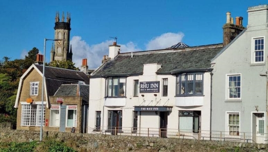 Photograph of The Rhu Inn in Rhu.