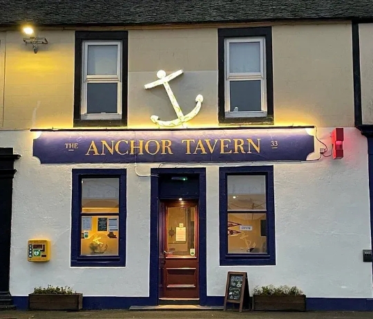 Photograph of The Anchor Tavern in Port Bannatyne.