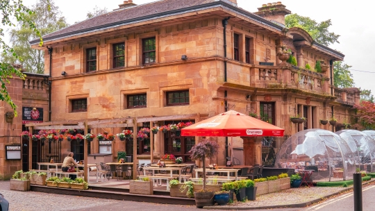 Photograph of The Duck ‘n’ Doc in Glasgow.